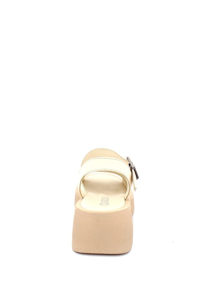 Босоножки женские Ascalini R12590